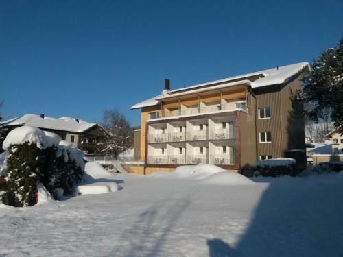 Hostal Hotel Gasthof Adler