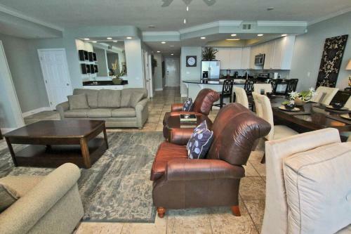San Carlos Penthouse 4 By Youngs Suncoast