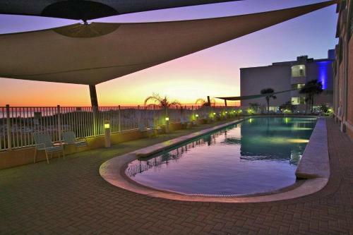 San Carlos 801 By Youngs Suncoast