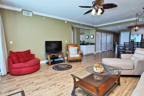 San Carlos 801 By Youngs Suncoast