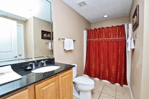 Colonnades 1202 By Youngs Suncoast