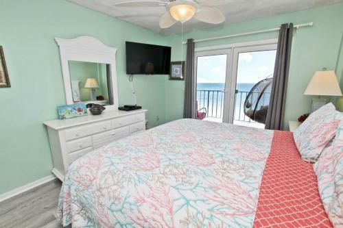 Surfside Shores By Youngs Suncoast