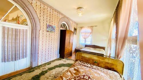Hostal Tonatsuyts Guest House