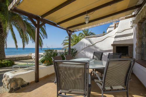 Apartamento Mistral Seafront By Marcalma