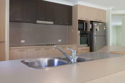 Immaculate House, Indulgent Living!