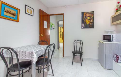 Nice Home In Moratalla With Wifi And 5 Bedrooms