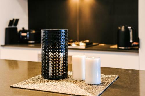 Brisbane One 3 Beds Apartments