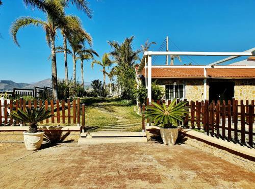 Villa Velez Nazari Las Ventillas