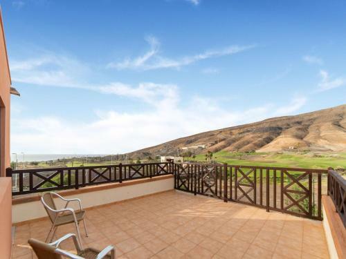 Holiday Home In Jand�a With Private Pool At The Golf Course
