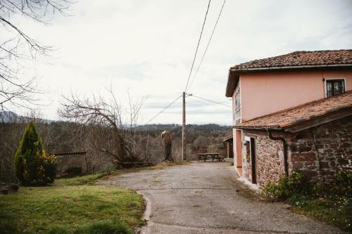 Carquera Casa A 8 Km De Nava