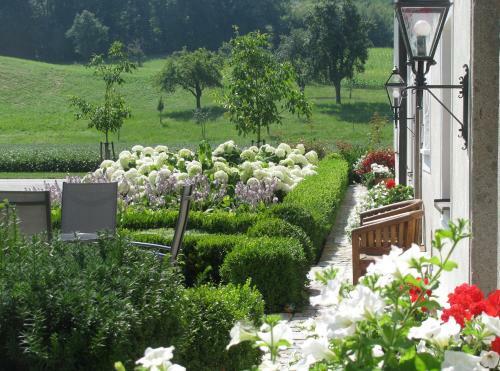 Hostal Bauernhofpension Herzog Zu Laah