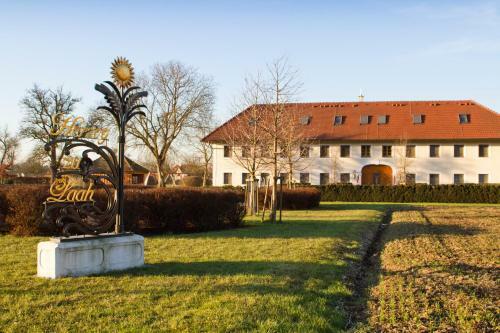 Hostal Bauernhofpension Herzog Zu Laah