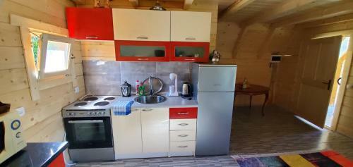 Wooden House Emy