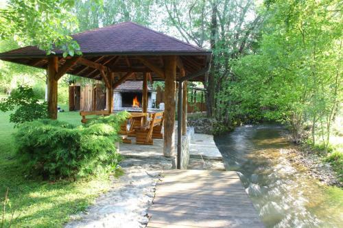 Home Eden Dobrenica