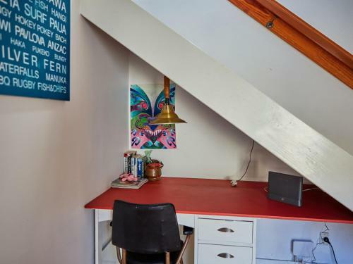 Backstreet Bach - Kaikoura Holiday Home