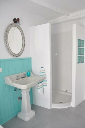 Casa Mosaico En Valle De Lecr�n