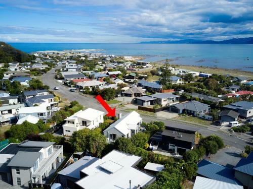 Seaside Serenity - Kaikoura Holiday Home