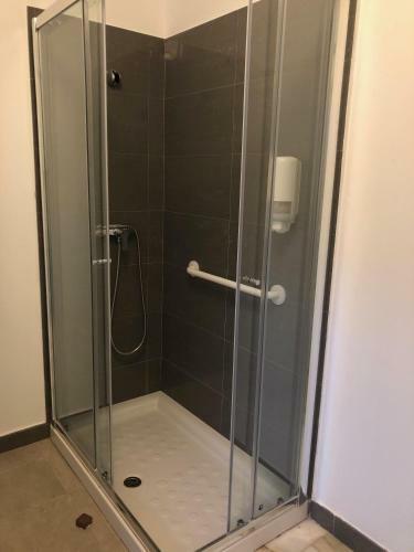 Villa Con Piscina En N�jar