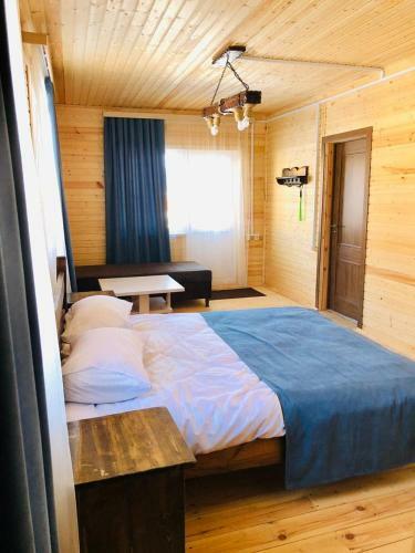 Hotel Cottage Chalet And Tours
