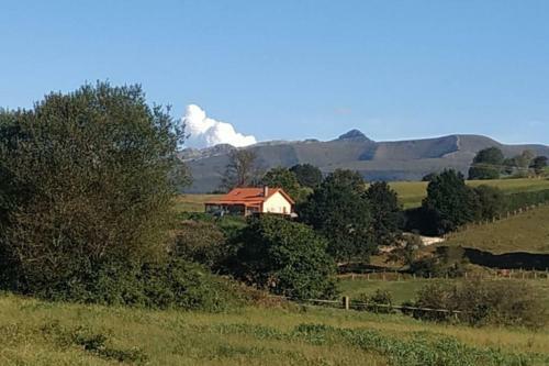 Villa Casa El Roble , A Los Pies De Cab�rceno.
