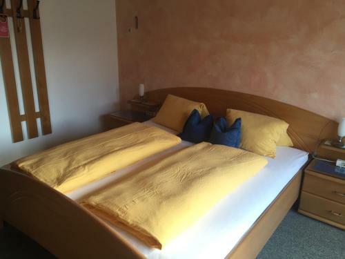 Hostal Pension Wieser "baschtlmai"