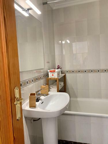 Apartamento Di�fano Y Luminoso En Onil