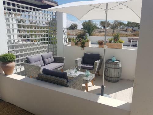 Immaculate 2-bed 2-bathroom Casa In Oria Almeria