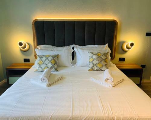 Bluetique Apartments Himara