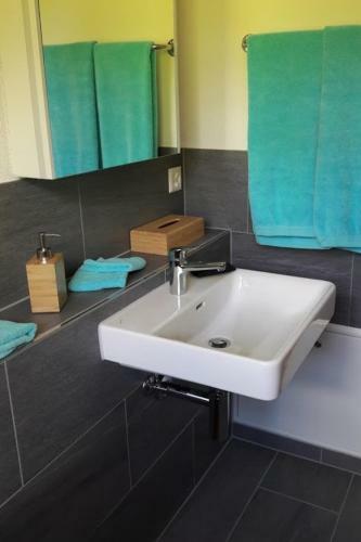 Bed & Breakfast Ferien In Der Bergwelt Von Adelboden