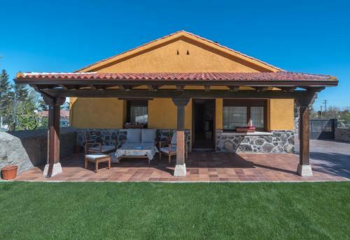 Casa Cantera Del Berrocal