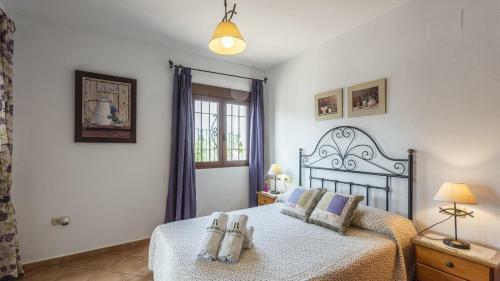 Finca Al-zayt�n �rgiva By Ruralidays
