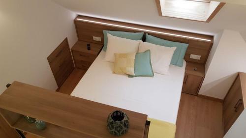 Apartamento Estudio Atico Con Altillo Ourense