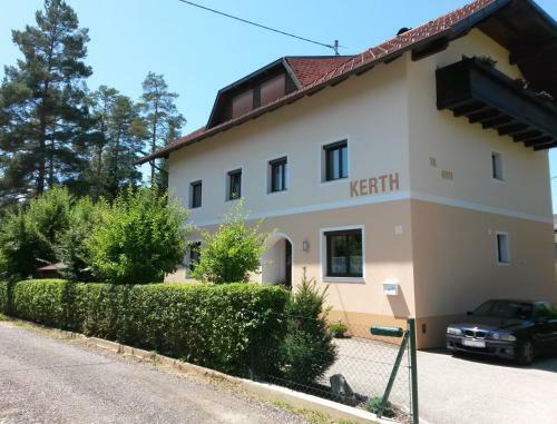 Apartamento Ferienwohnung Kerth