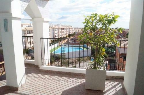 Holiday Apartment Penthouse Turquesa, Playa Flamenca.