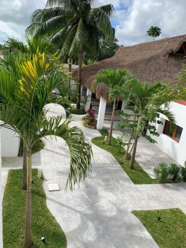 Hotel Xibalba In Town