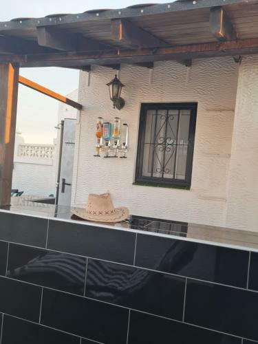 Villa With Private Pool And Rooftop Bar With Bbq