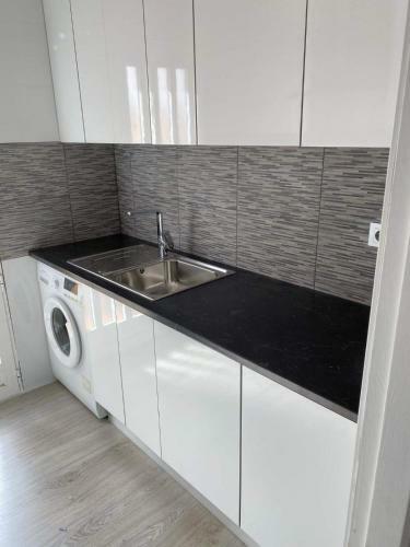 Villa With Private Pool And Rooftop Bar With Bbq