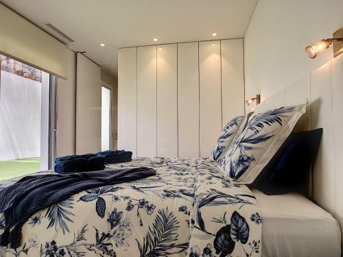 Acacia Golf Apartment @ Las Colinas Golf