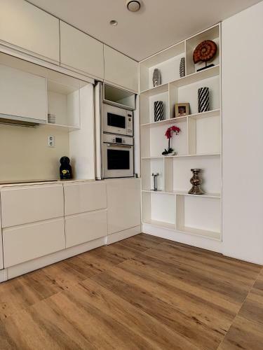 Acacia Golf Apartment @ Las Colinas Golf