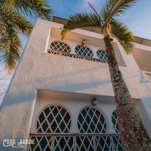 Hotel Casa �rabe