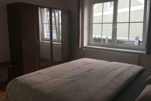 Haus Mit 3 Schlafzimmer Und Garten