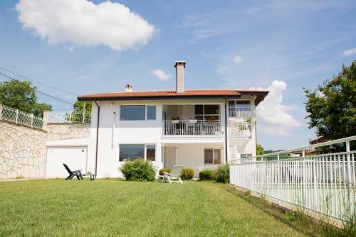 Villa Sisi - Balchik