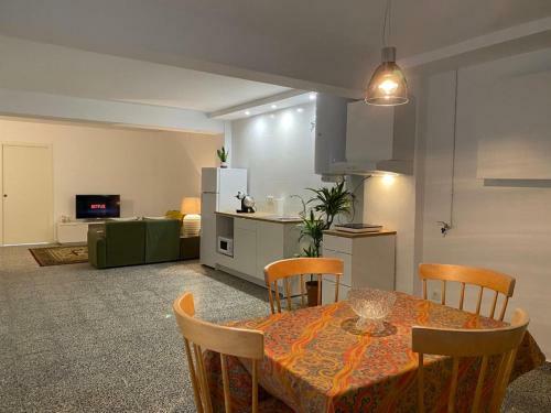 Apartamento Piso Padron Centro, Caminino de Santiago III By Urent