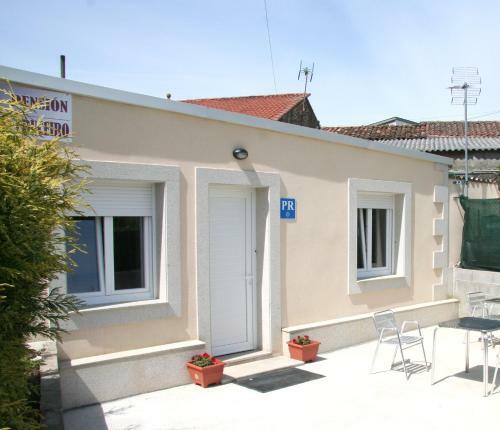 Hostal O Cruceiro