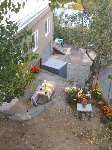 Hostal Nnn Guest House