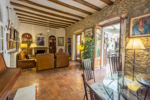 Can Felip Apartments