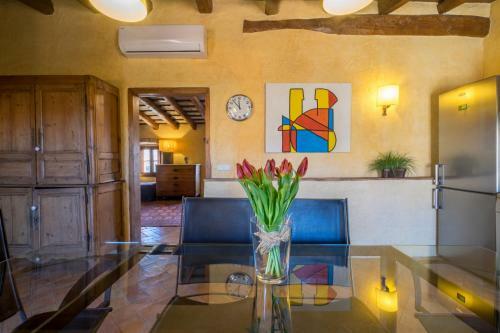 Can Felip Apartments