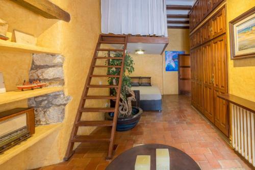Can Felip Apartments