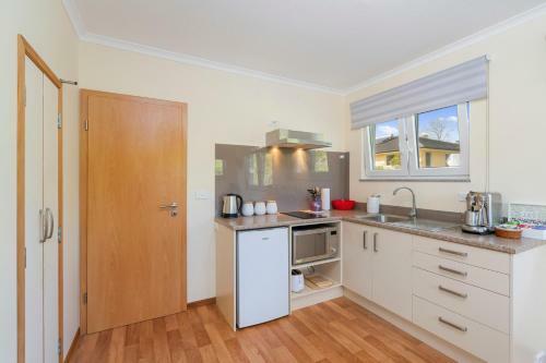 Greenway Getaway - Kerikeri Holiday Home