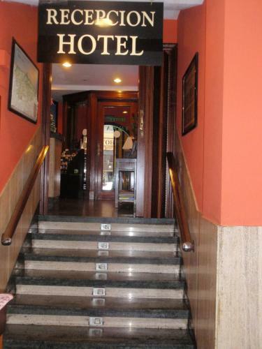 Hotel Favila Oviedo